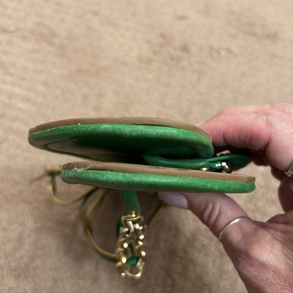 Tory Burch gold chain sandals size 9 - Picture 8 of 8